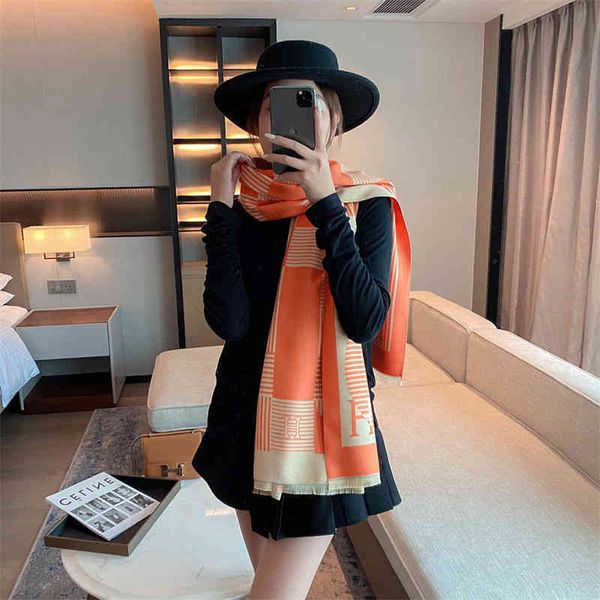 design imitation cashmere scarf women's new checkerboard warm rectangular bib spring and autumn travel office shawl, Blue;gray
design imitation cashmere scarf women's new checkerboard warm rectangular bib spring and autumn travel office shawl, Blue;gray