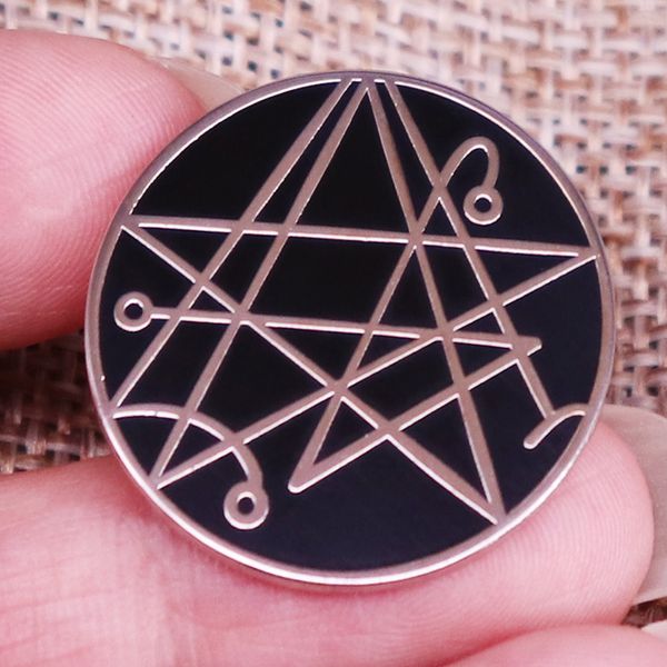 other fashion accessories necronomicon star enamel pin the book of the dead logo badge brooch backpack decoration jewelry, Silver 
other fashion accessories necronomicon star enamel pin the book of the dead logo badge brooch backpack decoration jewelry, Silver