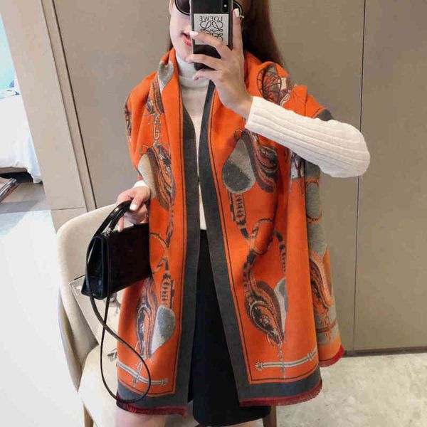 design imitation cashmere scarf women's autumn and new elegant fashion thickened warm shawl versatile bib hh, Blue;gray
design imitation cashmere scarf women's autumn and new elegant fashion thickened warm shawl versatile bib hh, Blue;gray
