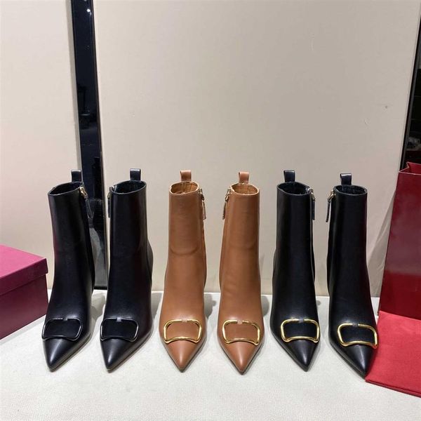 2021 r ladies winter fashion boot shoes womens metal buckle ankle boots luxury brand leather pointed rivet booties shoe size308e, Black
2021 r ladies winter fashion boot shoes womens metal buckle ankle boots luxury brand leather pointed rivet booties shoe size308e, Black