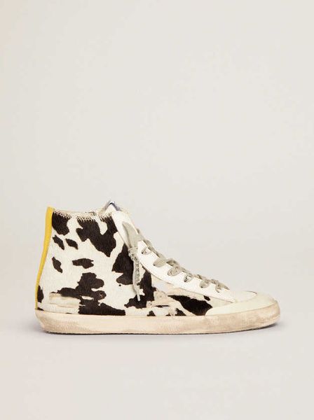 dirty shoes penstar sneakers high small designer luxury italian francy cow-print pony skin with pink laminated leather star
dirty shoes penstar sneakers high small designer luxury italian francy cow-print pony skin with pink laminated leather star