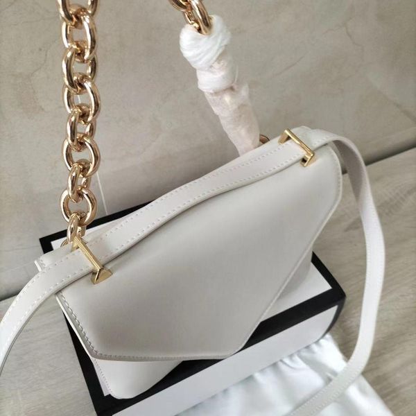 bag designer s s new bags bag mount series minimalist style with metal thick chain shoulder strap for adjustable len vhb bottegas''
bag designer s s new bags bag mount series minimalist style with metal thick chain shoulder strap for adjustable len vhb bottegas''