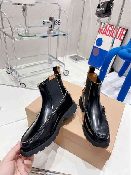 boots martin ankle boot low shoes rubber brand luxury hoof heels basic leather fabric rome, Black
boots martin ankle boot low shoes rubber brand luxury hoof heels basic leather fabric rome, Black