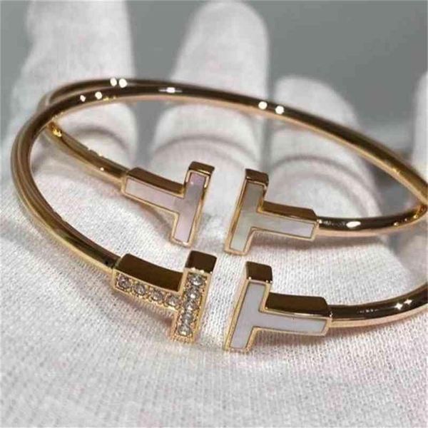 cspr double t bracelet female 925t home bracelet female opening rose gold enamel with diamond small red book recommended by fashionable277w, Black
cspr double t bracelet female 925t home bracelet female opening rose gold enamel with diamond small red book recommended by fashionable277w, Black