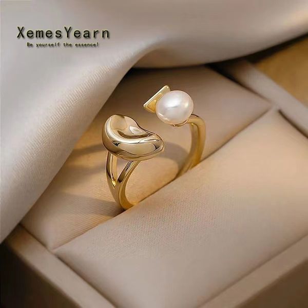 european and american metal pearl bean golden opening rings for woman gothic girl's fashion jewelry halloween finger accessories
european and american metal pearl bean golden opening rings for woman gothic girl's fashion jewelry halloween finger accessories