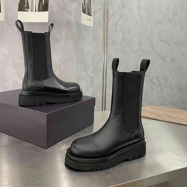 family boots humble thick soled elastic sleeve high chimney boots martin color matched chelsea women's mid autumn tube rider laky, Black
family boots humble thick soled elastic sleeve high chimney boots martin color matched chelsea women's mid autumn tube rider laky, Black