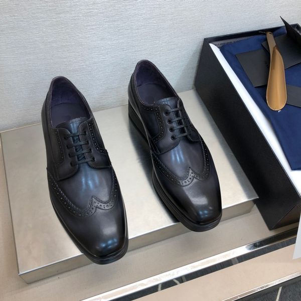 brand designer derby leather shoes hand painted fabric imported calf leather, Black
brand designer derby leather shoes hand painted fabric imported calf leather, Black