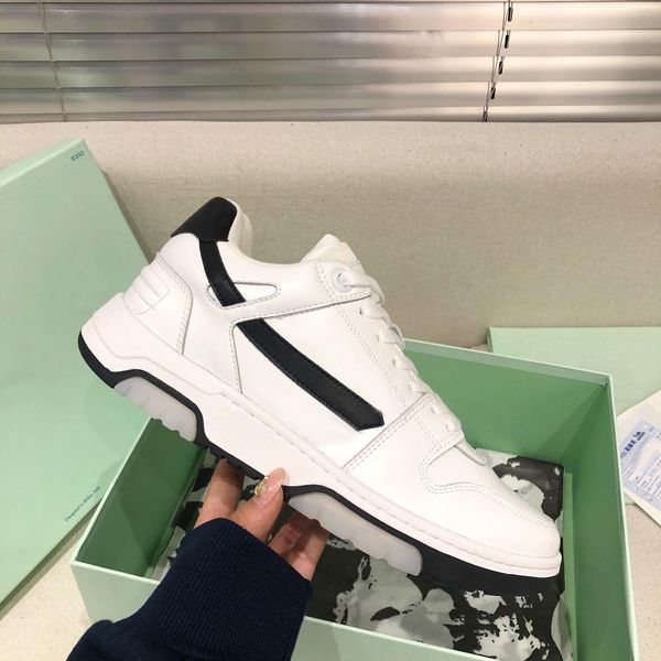 casual shoes sneakers cotton shoe man ooo leisure mens flat leather sneaker retro patchwork with box large size 38-45 designer men, Black
casual shoes sneakers cotton shoe man ooo leisure mens flat leather sneaker retro patchwork with box large size 38-45 designer men, Black
