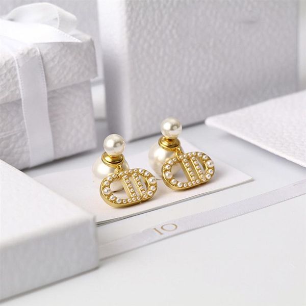 d 2022 new letter designer earring c tassel earrings stud women pearl internet celebrity studs earing female jewelry fashion da2197, Golden;silver
d 2022 new letter designer earring c tassel earrings stud women pearl internet celebrity studs earing female jewelry fashion da2197, Golden;silver