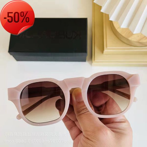 designer sunglasses 2022 new kubraum sunglass square small frame sunglass ing the same model, White;black
designer sunglasses 2022 new kubraum sunglass square small frame sunglass ing the same model, White;black