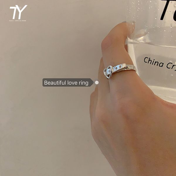 2020 design love belt buckle modeling open ring for woman fashion metal jewelry wedding party unusual rings girl's ring, Golden;silver
2020 design love belt buckle modeling open ring for woman fashion metal jewelry wedding party unusual rings girl's ring, Golden;silver
