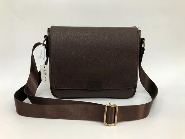 2022 new classic fashion men messenger bags cross body bag school bookbag should 41213 with dust bag
2022 new classic fashion men messenger bags cross body bag school bookbag should 41213 with dust bag