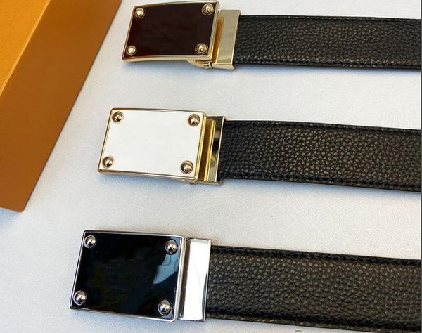 2022 men designers belts womens belts mens fashion casual leather belt for man woman belt with original box, Black;brown
2022 men designers belts womens belts mens fashion casual leather belt for man woman belt with original box, Black;brown