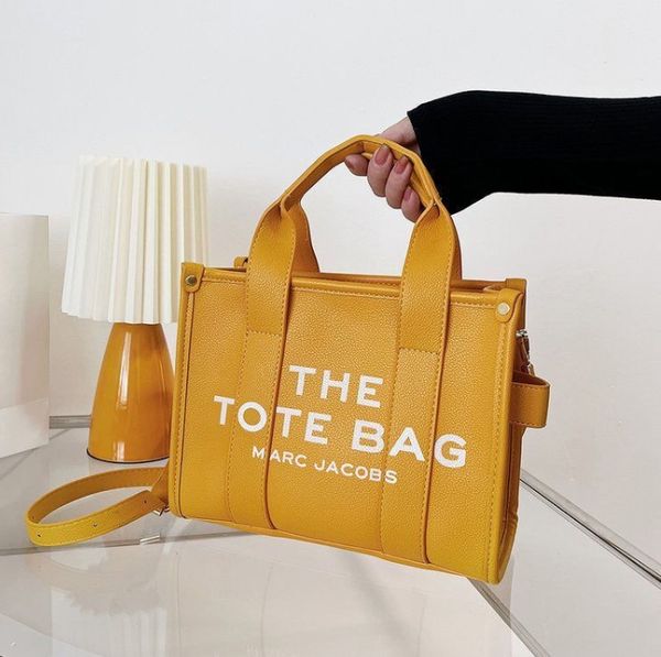 the totes bags women fashion shoulder shopping designer handbags famous large capacity plain letter pu leather coin purse casual crossbody
the totes bags women fashion shoulder shopping designer handbags famous large capacity plain letter pu leather coin purse casual crossbody