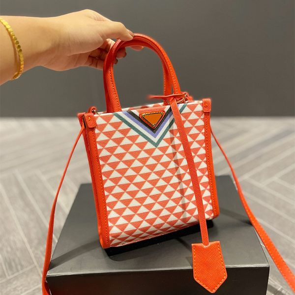 woman shoulder bag the tote crossbody bags shopping designer bag lady luxury fashion handbag totes wallet messenger leather ladies designers
woman shoulder bag the tote crossbody bags shopping designer bag lady luxury fashion handbag totes wallet messenger leather ladies designers