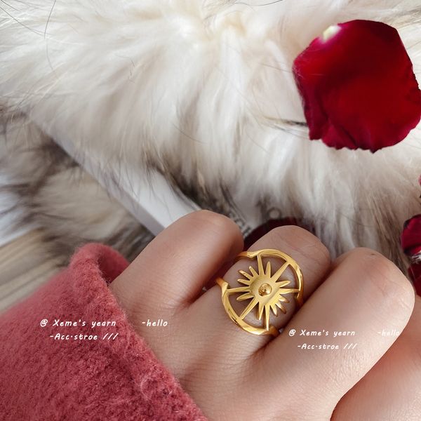 european and american three-dimensional light modeling golden stainless steel ring fashion jewelry accessories for korean womans, Golden;silver
european and american three-dimensional light modeling golden stainless steel ring fashion jewelry accessories for korean womans, Golden;silver