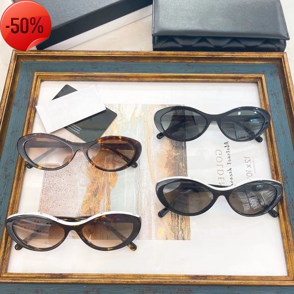designer sunglasses new xiaoxiangjia ch5416 oval sunglass female star ins same letter, White;black
designer sunglasses new xiaoxiangjia ch5416 oval sunglass female star ins same letter, White;black