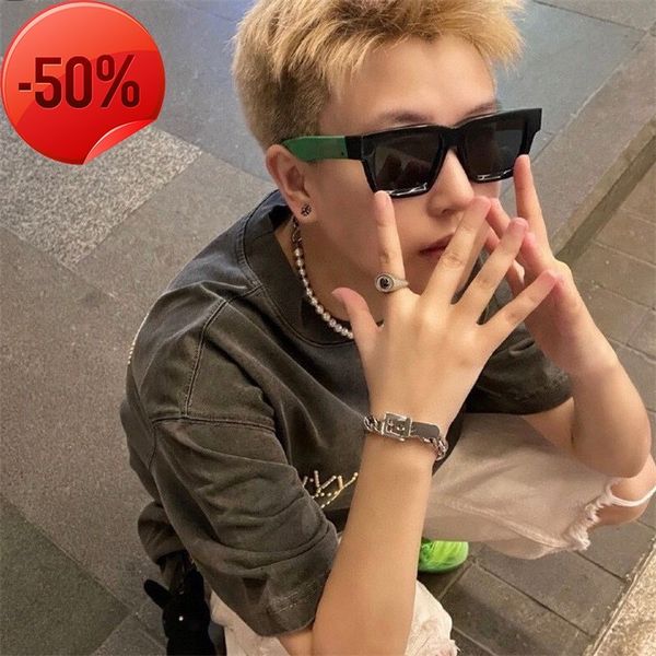 designer sunglasses 2022l plate sunglass trendy women's net red same fashion street spersonalized box men's z1555, White;black
designer sunglasses 2022l plate sunglass trendy women's net red same fashion street spersonalized box men's z1555, White;black