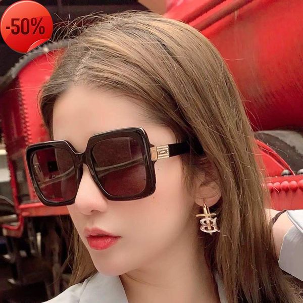 designer sunglasses g's new net red tiktok same japane and korean suyuan ins sunglass women's versatile fashion sunglass gg0682/s, White;black
designer sunglasses g's new net red tiktok same japane and korean suyuan ins sunglass women's versatile fashion sunglass gg0682/s, White;black