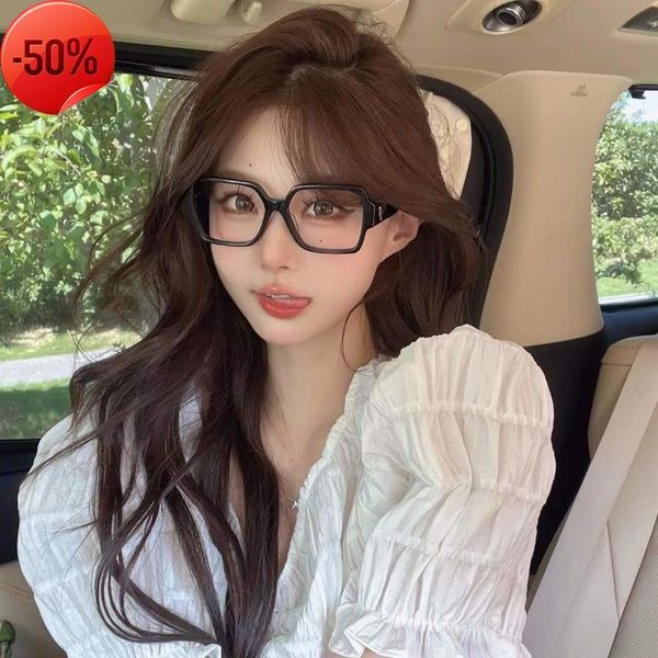 designer sunglasses grandma xiang tiktok's same japane and korean ins sunglass women's fashion versatile plain face eyeglass frame, White;black
designer sunglasses grandma xiang tiktok's same japane and korean ins sunglass women's fashion versatile plain face eyeglass frame, White;black