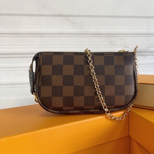 5a quality mini pochette accessory bag women luxurys designers chain shoulder handbag crossbody wallet women purse card holder accessorie to
5a quality mini pochette accessory bag women luxurys designers chain shoulder handbag crossbody wallet women purse card holder accessorie to