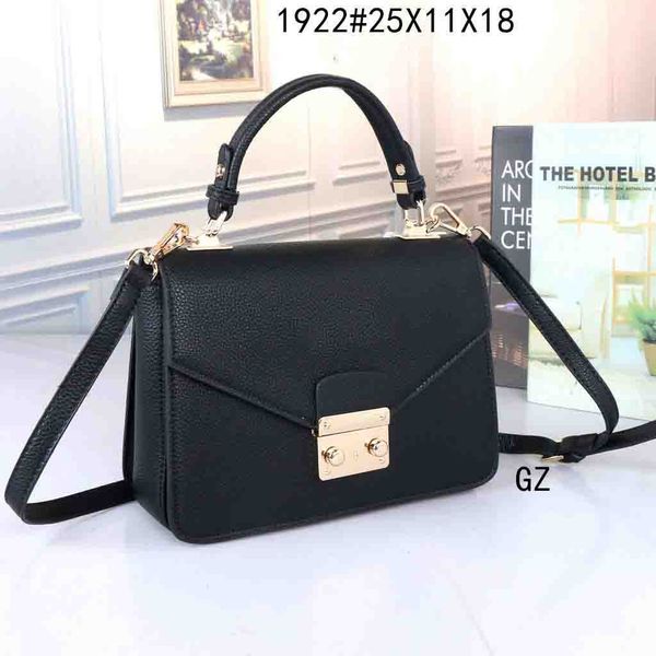 hh luxury designers handbags bag embroidery old flower print women tote single shoulder bags lady fashion brand pr blue handbag crossbodybag
hh luxury designers handbags bag embroidery old flower print women tote single shoulder bags lady fashion brand pr blue handbag crossbodybag