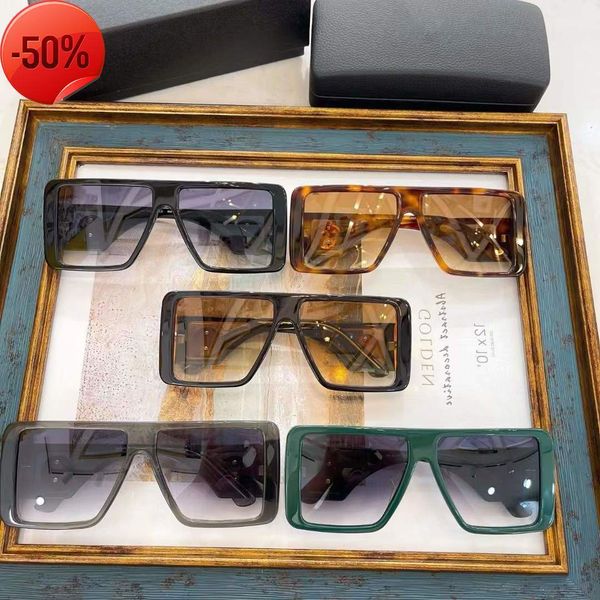 designer sunglasses new headnet red same large square sunglass women's fashion cyberpunk high street style 1048, White;black
designer sunglasses new headnet red same large square sunglass women's fashion cyberpunk high street style 1048, White;black