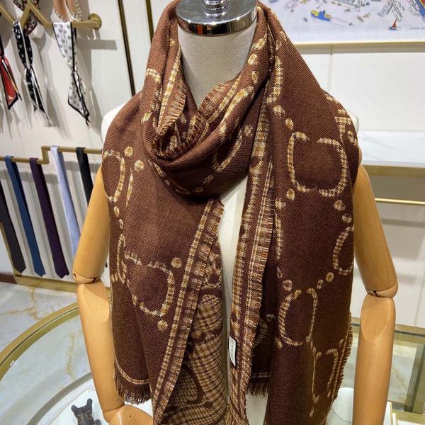 2022 scarf designer new classic british plaid cotton ladies quality luxury cashmere scarves for women autumn and winter shawl with box and a, Blue;gray
2022 scarf designer new classic british plaid cotton ladies quality luxury cashmere scarves for women autumn and winter shawl with box and a, Blue;gray