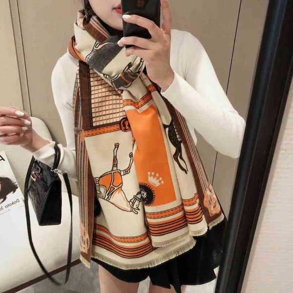 classic style 2022 new imitation cashmere scarf women's elegant versatile shawl thickened warm bib, Blue;gray
classic style 2022 new imitation cashmere scarf women's elegant versatile shawl thickened warm bib, Blue;gray