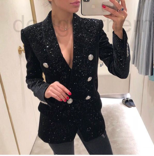 women's suits & blazers designer 2022 autumn and winter new style suit with stars sequins silver buttons waist velvet blazer female 26x, White;black
women's suits & blazers designer 2022 autumn and winter new style suit with stars sequins silver buttons waist velvet blazer female 26x, White;black