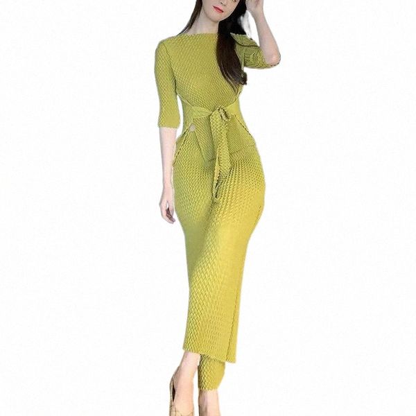 women's tracksuits women's tracksuits fashion casual loose large size miyake fold two-piece suit 2022 spring women's western, Gray
women's tracksuits women's tracksuits fashion casual loose large size miyake fold two-piece suit 2022 spring women's western, Gray