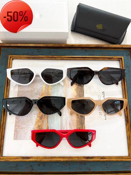 designer sunglasses 22ss new cl sunglass catwalk ins windnet red same cl40531u personalized cat's eye fashion ink, White;black
designer sunglasses 22ss new cl sunglass catwalk ins windnet red same cl40531u personalized cat's eye fashion ink, White;black