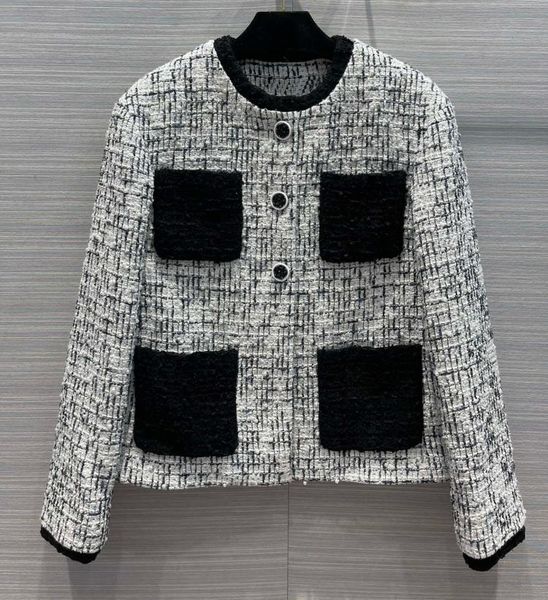 22 designer women's jackets coats fashion autumn winter new vintage chunky flower sweater outerwear silk color check woman's coat, Black;brown
22 designer women's jackets coats fashion autumn winter new vintage chunky flower sweater outerwear silk color check woman's coat, Black;brown