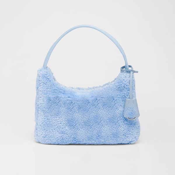 lamb hair hobo armpit bag women single shoulder bags fashion embroidery letters interior nylon pocket hairy underarm bag handbags purse re-e
lamb hair hobo armpit bag women single shoulder bags fashion embroidery letters interior nylon pocket hairy underarm bag handbags purse re-e