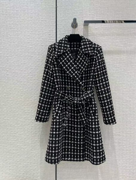 milan runway women's trench coats 2022 new autumn winter lapel neck long sleeve panelled designer coats brand same style outerwear 0911, Tan;black
milan runway women's trench coats 2022 new autumn winter lapel neck long sleeve panelled designer coats brand same style outerwear 0911, Tan;black