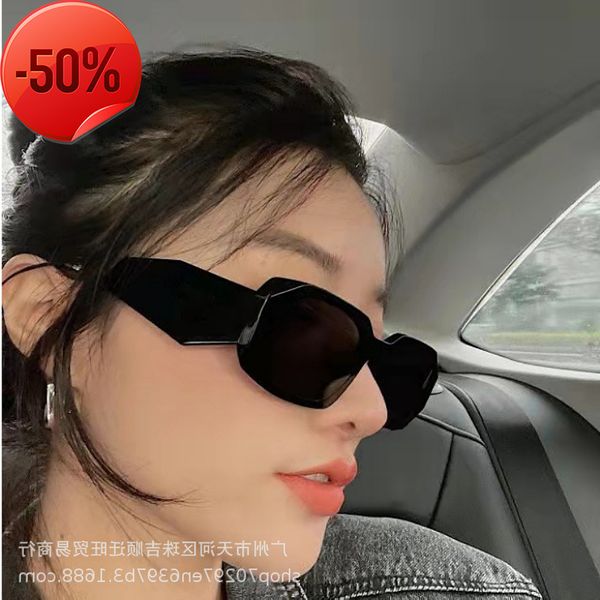 designer sunglasses 2022 new pr17 square sunglass grass planting net red star sunglass of the same type, White;black
designer sunglasses 2022 new pr17 square sunglass grass planting net red star sunglass of the same type, White;black