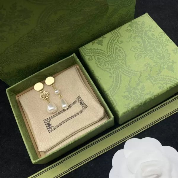 fashion women earring designer unique wedding earrings stud love pearls asymmetric gold luxury jewelry gifts letter gold with box, Golden;silver
fashion women earring designer unique wedding earrings stud love pearls asymmetric gold luxury jewelry gifts letter gold with box, Golden;silver