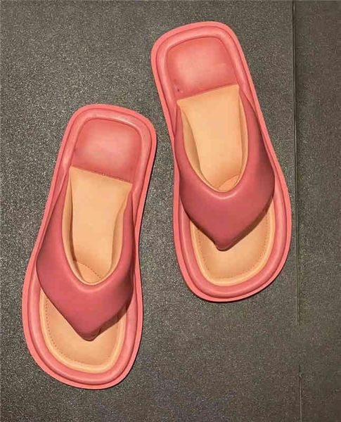 sandals thick bottom small fragrance flip flop bread shoes summer pinch foot ugly cute square head c home cool slippers for external wear, Black
sandals thick bottom small fragrance flip flop bread shoes summer pinch foot ugly cute square head c home cool slippers for external wear, Black