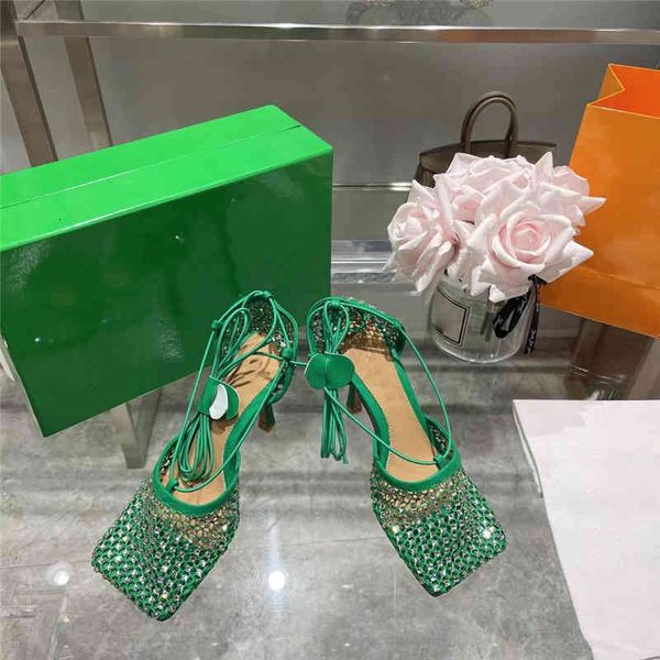 sandals high version of the roman strap in spring summer hollow mesh diamond inlaid high heels thin, Black
sandals high version of the roman strap in spring summer hollow mesh diamond inlaid high heels thin, Black