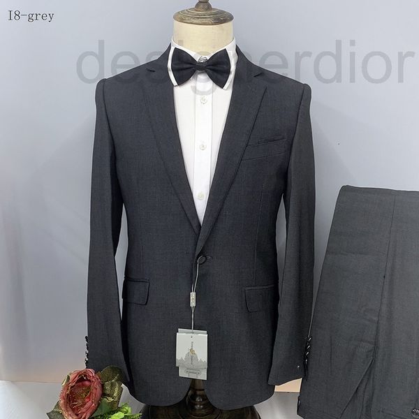 men's suits & blazers designer suit men's business suit two piece gray solid color wear large, White;black
men's suits & blazers designer suit men's business suit two piece gray solid color wear large, White;black