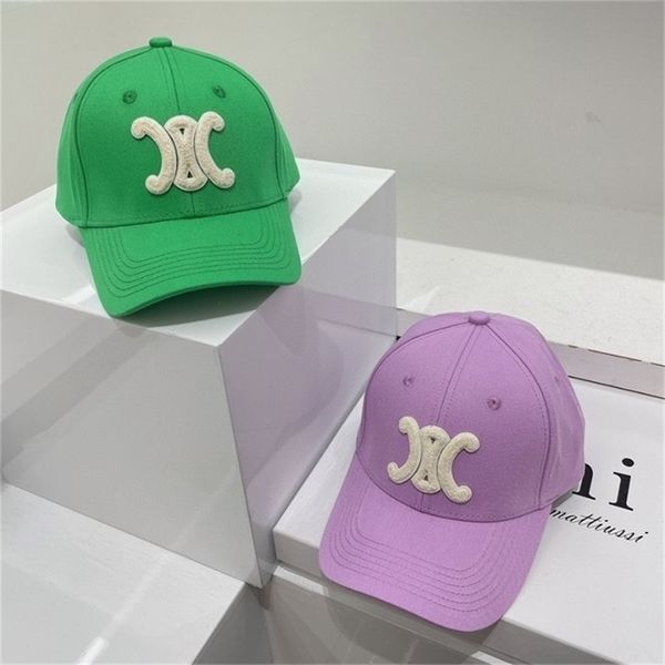 caps designer ball large celins c letter embroidered duck tongue hat tide brand washed baseball cap spring summer male female couple hat, Blue;gray
caps designer ball large celins c letter embroidered duck tongue hat tide brand washed baseball cap spring summer male female couple hat, Blue;gray