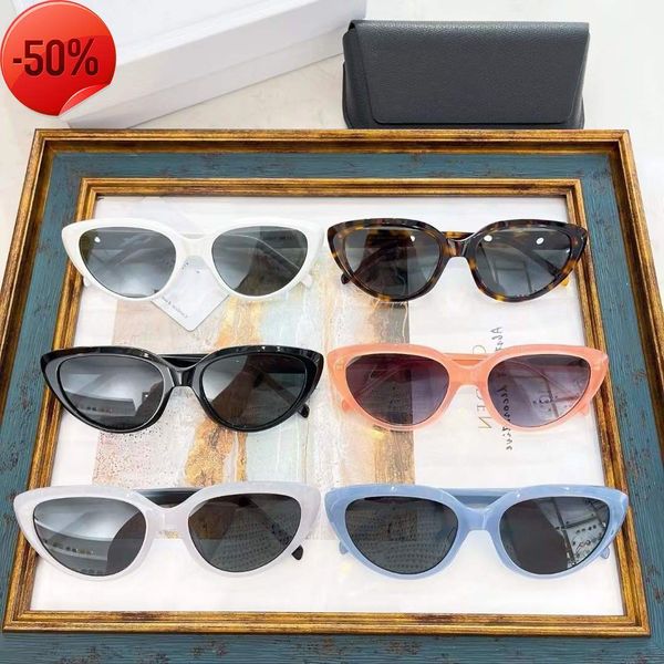 designer sunglasses new triumphal arch same cat's eye plate sunglass women's fashion sunglass cl4s220, White;black
designer sunglasses new triumphal arch same cat's eye plate sunglass women's fashion sunglass cl4s220, White;black