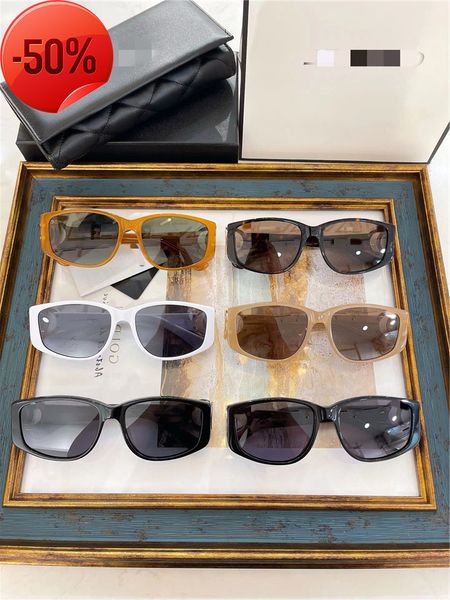 designer sunglasses 22ss new xiaoxiangfeng sunglass net red same ch5589 large label personalized fashion sunglass women, White;black 
designer sunglasses 22ss new xiaoxiangfeng sunglass net red same ch5589 large label personalized fashion sunglass women, White;black