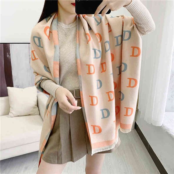 classic style autumn and new letters contrast color long beard tassel warm scarf fashion air conditioning shawl women, Blue;gray
classic style autumn and new letters contrast color long beard tassel warm scarf fashion air conditioning shawl women, Blue;gray