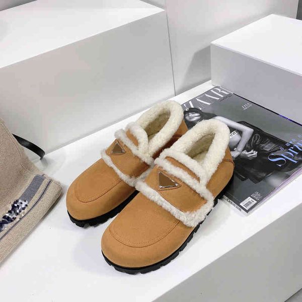 dress shoes woolen shoes women wear style lamb wool thick soled cotton for winter flat bottom warm and plush one pedal pea, Black
dress shoes woolen shoes women wear style lamb wool thick soled cotton for winter flat bottom warm and plush one pedal pea, Black
