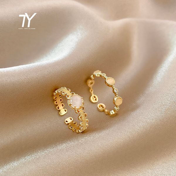 2020 new simple metal lace edge opal ring for woman fashion wedding party girl's unusual jewelry korea luxury exquisite ring, Silver
2020 new simple metal lace edge opal ring for woman fashion wedding party girl's unusual jewelry korea luxury exquisite ring, Silver