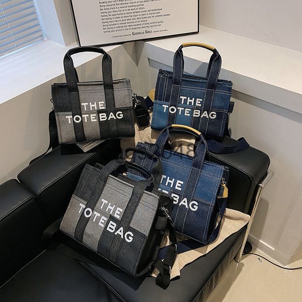 evening bags 2022 new personalized splicing denim canvas tote bag fashion trend single shoulder messenger handbag
evening bags 2022 new personalized splicing denim canvas tote bag fashion trend single shoulder messenger handbag