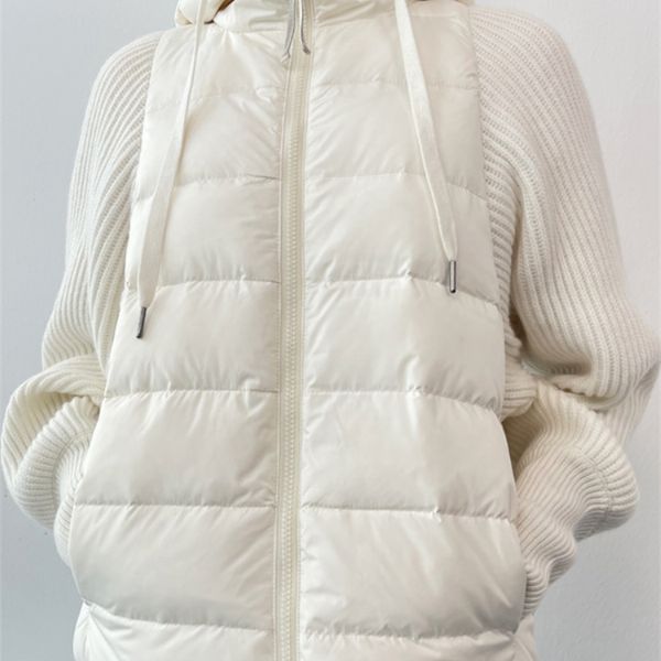 womens down parkas autumn and winter solid color stitching short hooded pocket 90% white goose down women down jacket warm jacket 220912, Black
womens down parkas autumn and winter solid color stitching short hooded pocket 90% white goose down women down jacket warm jacket 220912, Black