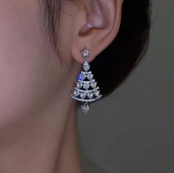 zircon christmas tree earrings charm for women shiny rhinestone rotate snowflake stud earring fashion jewelry new year gifts, Golden
zircon christmas tree earrings charm for women shiny rhinestone rotate snowflake stud earring fashion jewelry new year gifts, Golden