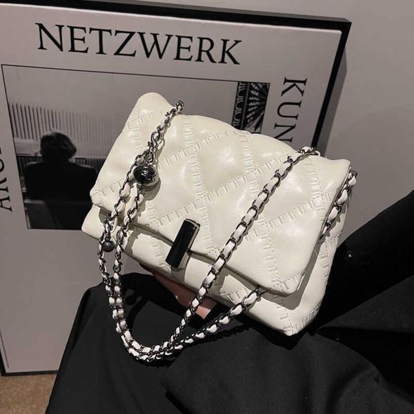 senior designer chain underarm bag spring 2022 new fashion texture net red shoulder bag
senior designer chain underarm bag spring 2022 new fashion texture net red shoulder bag